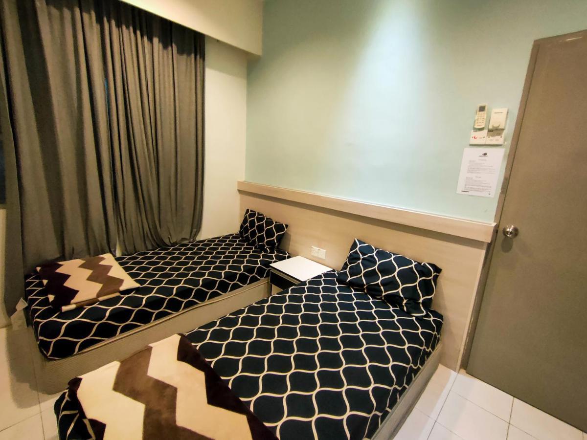 Nikqi'S Homestay เตเมอร์โลห์ ภายนอก รูปภาพ
